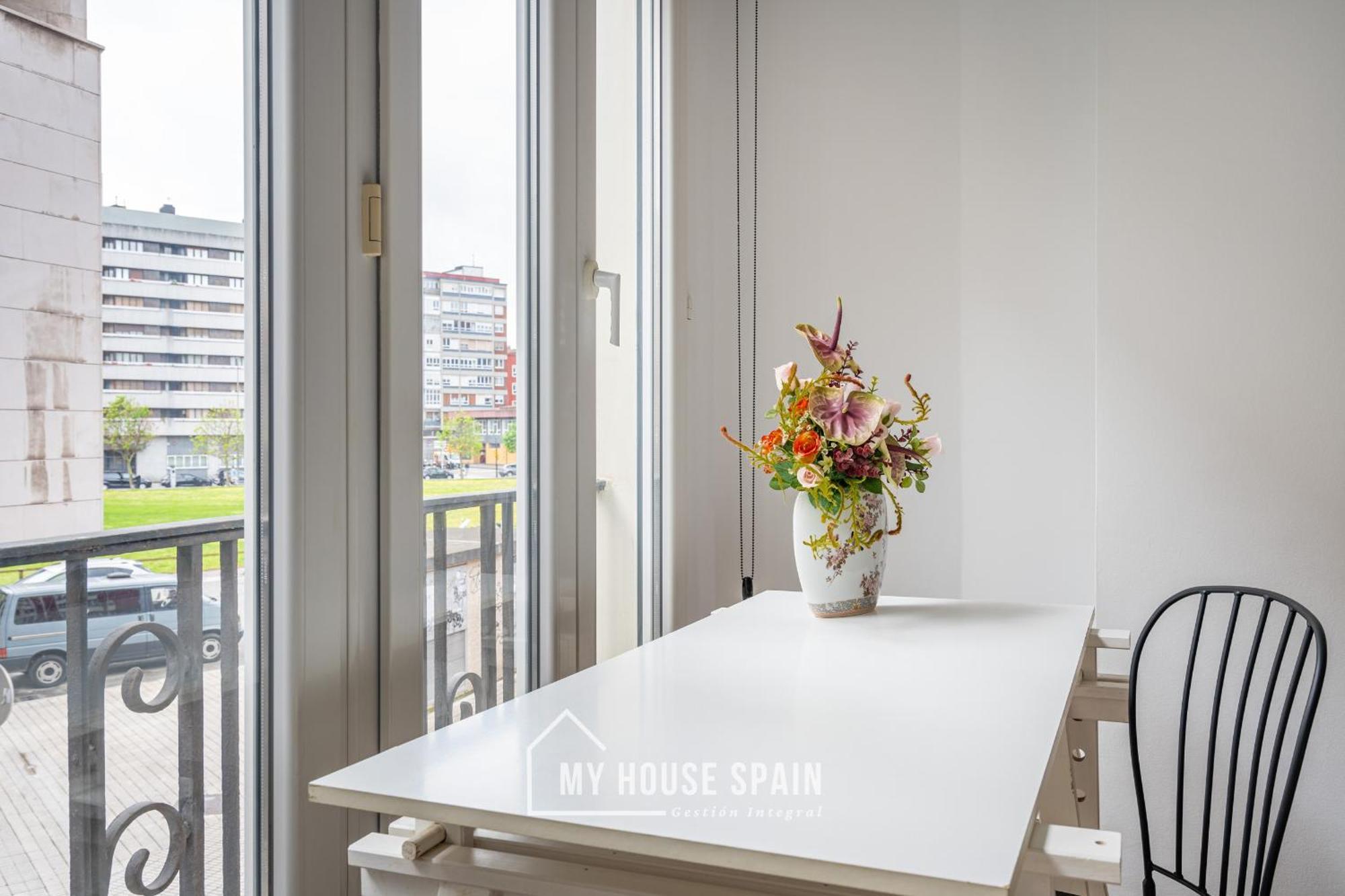 Myhousespain - Piso Reformado En El Centro Gijón Esterno foto