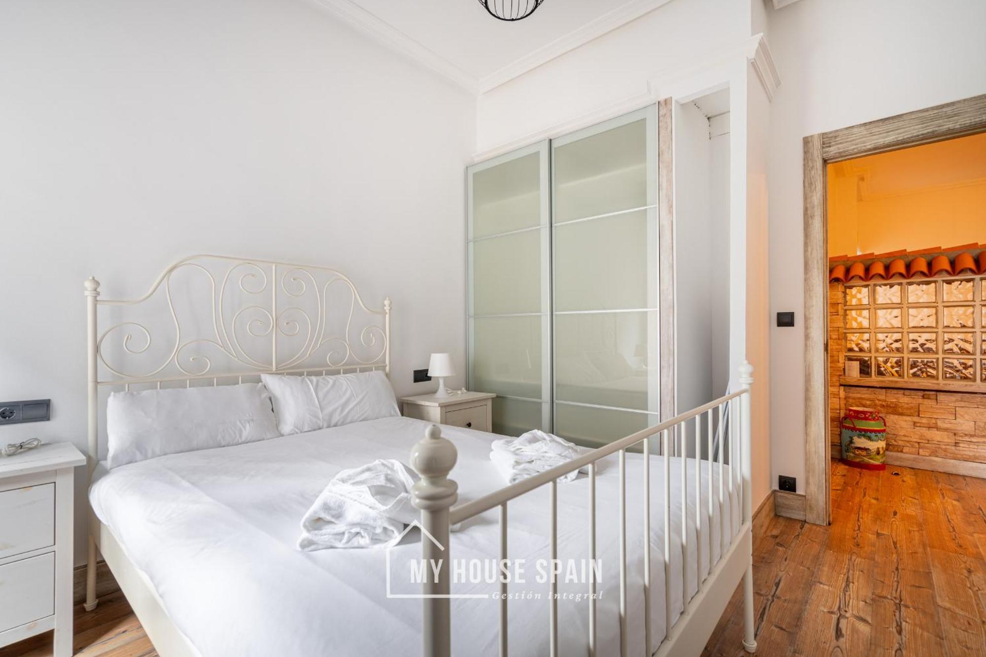 Myhousespain - Piso Reformado En El Centro Gijón Esterno foto