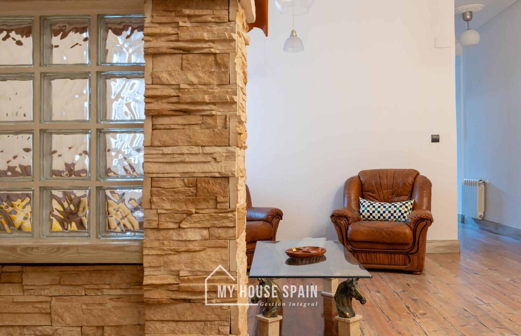 Myhousespain - Piso Reformado En El Centro Gijón Esterno foto