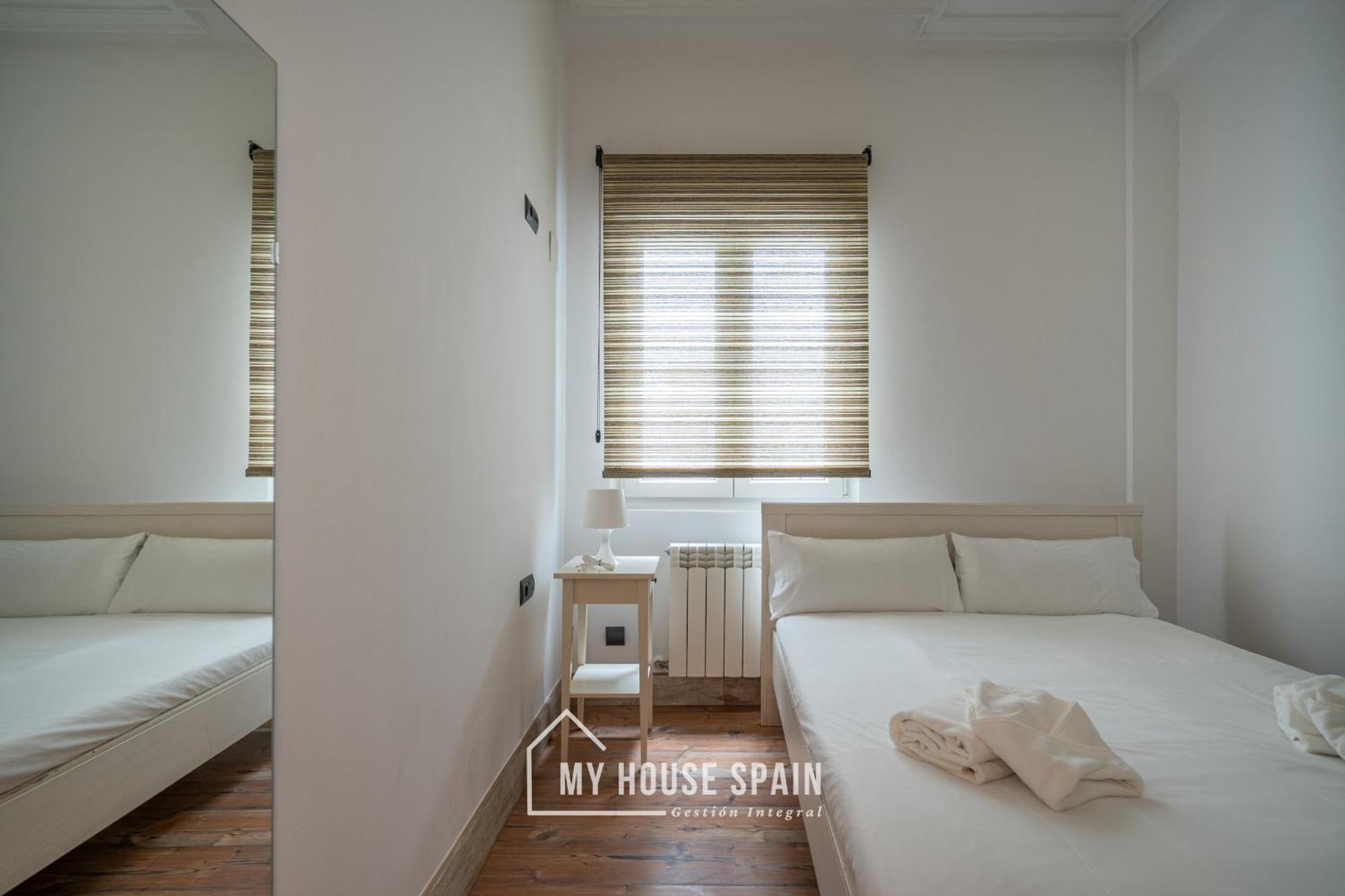 Myhousespain - Piso Reformado En El Centro Gijón Esterno foto